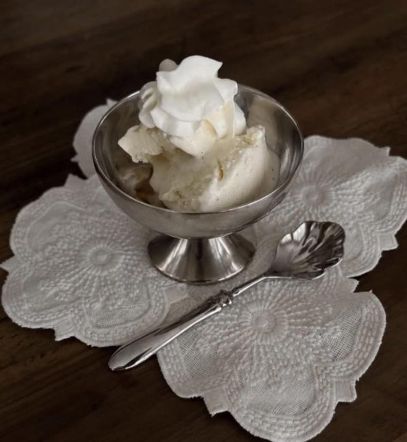 Silver Shell Spoons, Set of 2